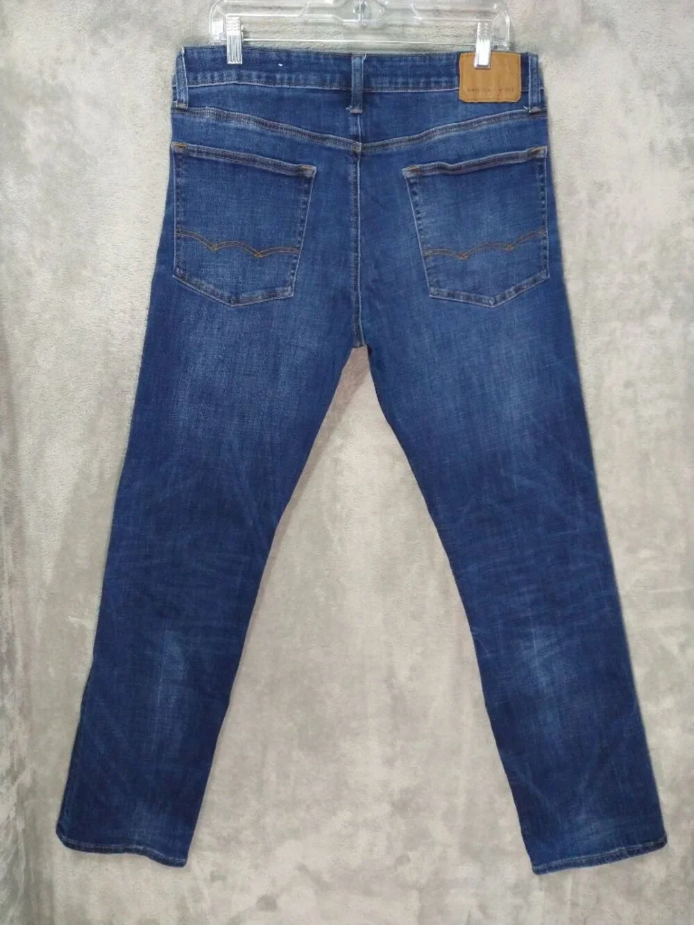 American Eagle Jeans Mens 33x34 Blue Denim Relaxed Straight Next Level Flex Dark